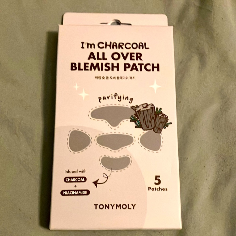 Tonymoly charcoal all over blemish patches